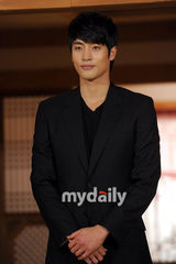 组图：林秀香成勋等出席SBS《新妓生传》发布会 