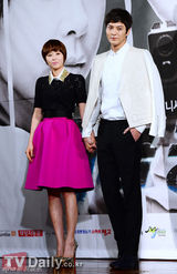 组图：崔江熙朱元宣传《7级公务员》金敏瑞带伤