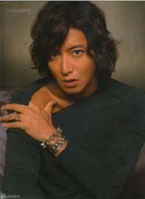 组图：41岁木村拓哉登杂志展熟男魅力不老容颜