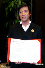 高清图：群星聚首电视导演年会 翁虹窈窕彭丹变化大