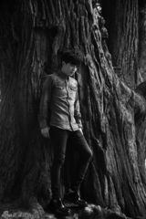 组图：薛之谦MV携手珍妮花赴旧金山 催泪来袭