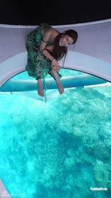 组图：文咏珊马尔代夫阳光海滩照曝光