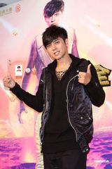 组图：罗志祥获专属摄影棚 放言不获奖即转战台语歌