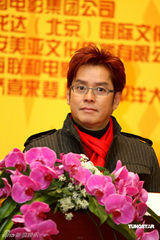 幻灯图集：《财神到》宣传 杨千嬅张雨绮拼笑功