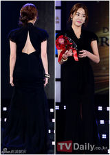 组图：韩星宋仲基获最优秀奖 刘仁娜长裙显高贵