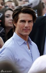 幻灯图集：《危情谍战》德国首映 阿汤卡梅隆似情侣