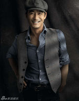 组图：郭晓冬复古时尚大片 气质型男演绎谍战英雄