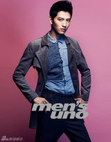 组图：张峻宁缤纷圣诞时装大片 展冬季温暖感