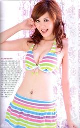 组图：安心亚性感写真展现童颜酥胸