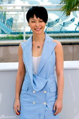 组图：《过界》戛纳见面会 刘嘉玲紫裙优雅