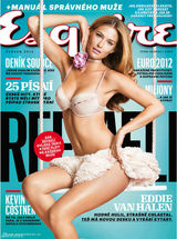 组图：芭儿-拉法莉穿性感内衣登封面