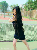 组图：芙蓉姐姐网球写真 再现经典“S型”身段