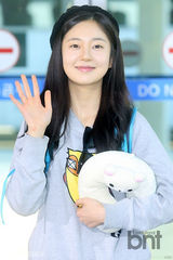 组图：郑京浩等随《都市的法则》赴纽约拍摄