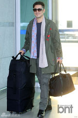 组图：郑京浩等随《都市的法则》赴纽约拍摄