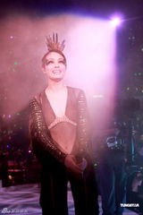 组图：容祖儿尾场演唱会性感热舞 动作狂野令人窒息 