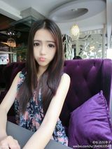 组图：微博女神美艳私照靠PS 网友幻灭大呼坑爹