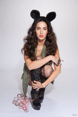 幻灯：梅根-福克斯玩转cosplay 