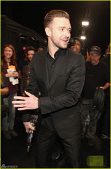 组图：布兰妮大贾斯汀罕见同台 昔日情侣不相见