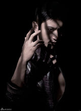 高清：黄晓明全新时尚写真 黑白主题打造梦幻光影