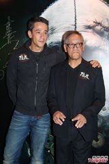 组图：《僵尸》香港首映 蔡少芬期待钱小豪全裸