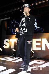 组图：朴载范BUMKEY助阵品牌活动献嘻哈舞台