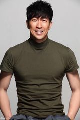 组图：秦海璐王千源再聚首加盟《太平轮》