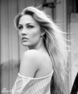 组图：菲尔普斯女友曝光 金发电眼性感出众