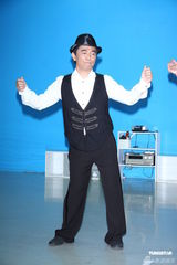 组图：《我猜》正式更名 侯佩岑主持搭档吴宗宪