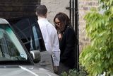 组图：维多利亚赴伦敦秘密看豪宅 有望搬回英国
