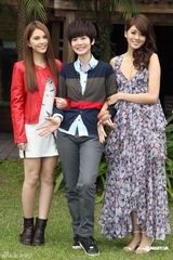 组图：昆凌首次跨足电视剧演出 曾之乔扮男装亮相