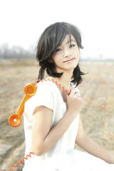 组图：方慧新写真出炉 完美展现治愈系气质