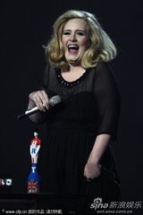 组图：第32届全英奖 阿黛尔获最佳专辑等大奖