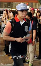 组图：SJ少女时代EXO等赴京录制中韩歌会