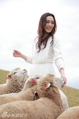 组图：范玮琪最新广告写真曝光 新专辑将开始录音