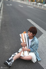 组图：谢楠EP写真全曝光 狂野忧郁挑战自我