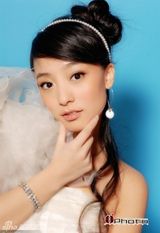 幻灯：刘雅桐清纯写真 可爱美女拍戏秀天赋