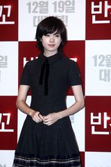 高清组图：韩星高修韩孝珠新片《创可贴》媒体首映