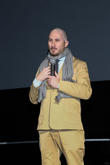 组图：《诺亚方舟》超前首映 达伦激情回应误读