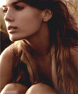 组图：阿根廷前队长里克尔梅女友耶西卡-托斯卡尼尼