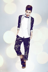 组图：马诺性格大片曝光 男女装扮出镜