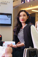 组图：时尚芭莎品牌发布会众星云集人气高