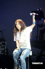 高清组图：陈绮贞个唱香港落幕 音乐精灵气质逼人