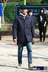 组图：Mighty Mouth生菜入伍 shorry含泪送行