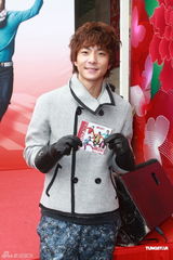 组图：陈肇麒等球员出EP 收入做慈善不为进歌坛