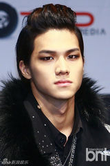 组图：韩团TeenTop以首尔为起点展开世界巡演