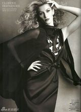 组图：超模吉赛尔-邦辰性感登《Vogue》封面