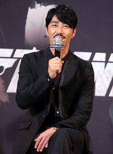 高清图：郑雨盛(郑宇成)崔始源新剧SHOWCASE 主创开心亮相