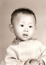 组图：孙俪张译童年照曝光 《辣妈》联手育儿