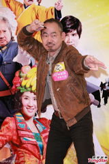 组图：《笑功》吴君如郑中基上演激烈床戏