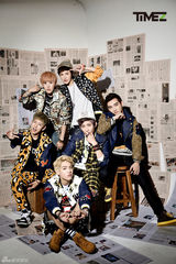 组图：TimeZ青春系写真曝光 卖萌搞怪展活力